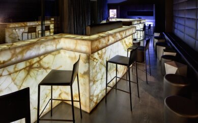 RESTAURANT & BAR & LOBBY