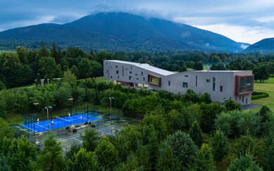 TENIS & PADEL